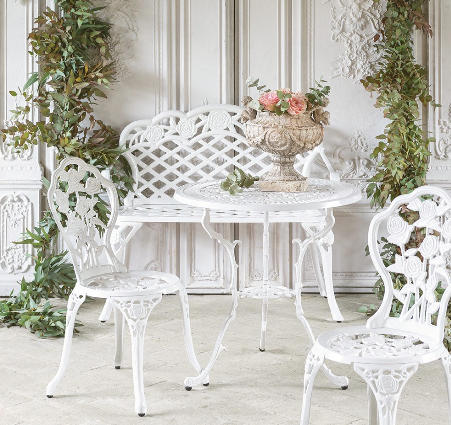 Blanc MariClo' - esterno shabby chic - Collezione Il giardino armonico - Blog