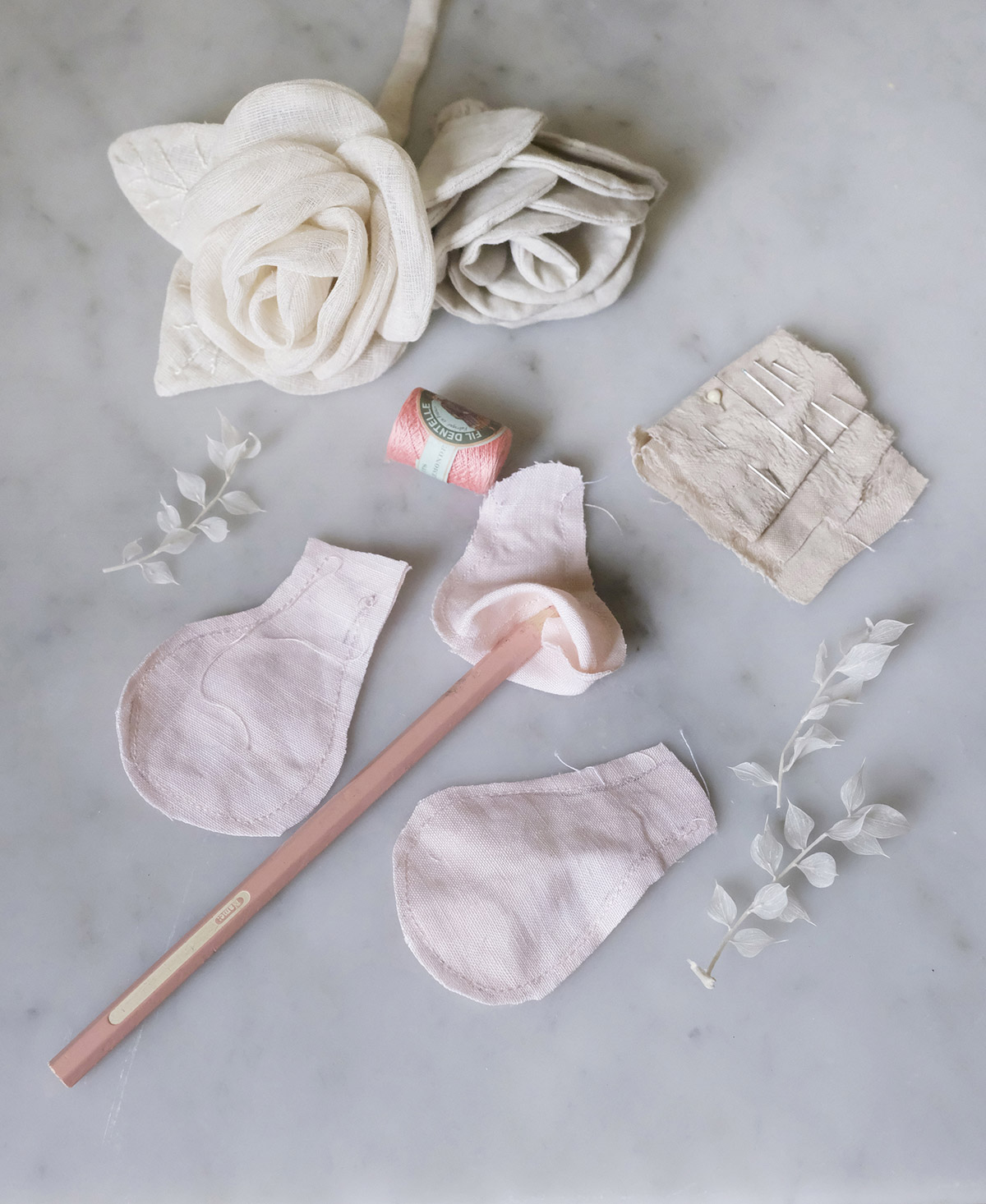 Tutorial Blanc MariClo' - Sbocciano le rose - step 3