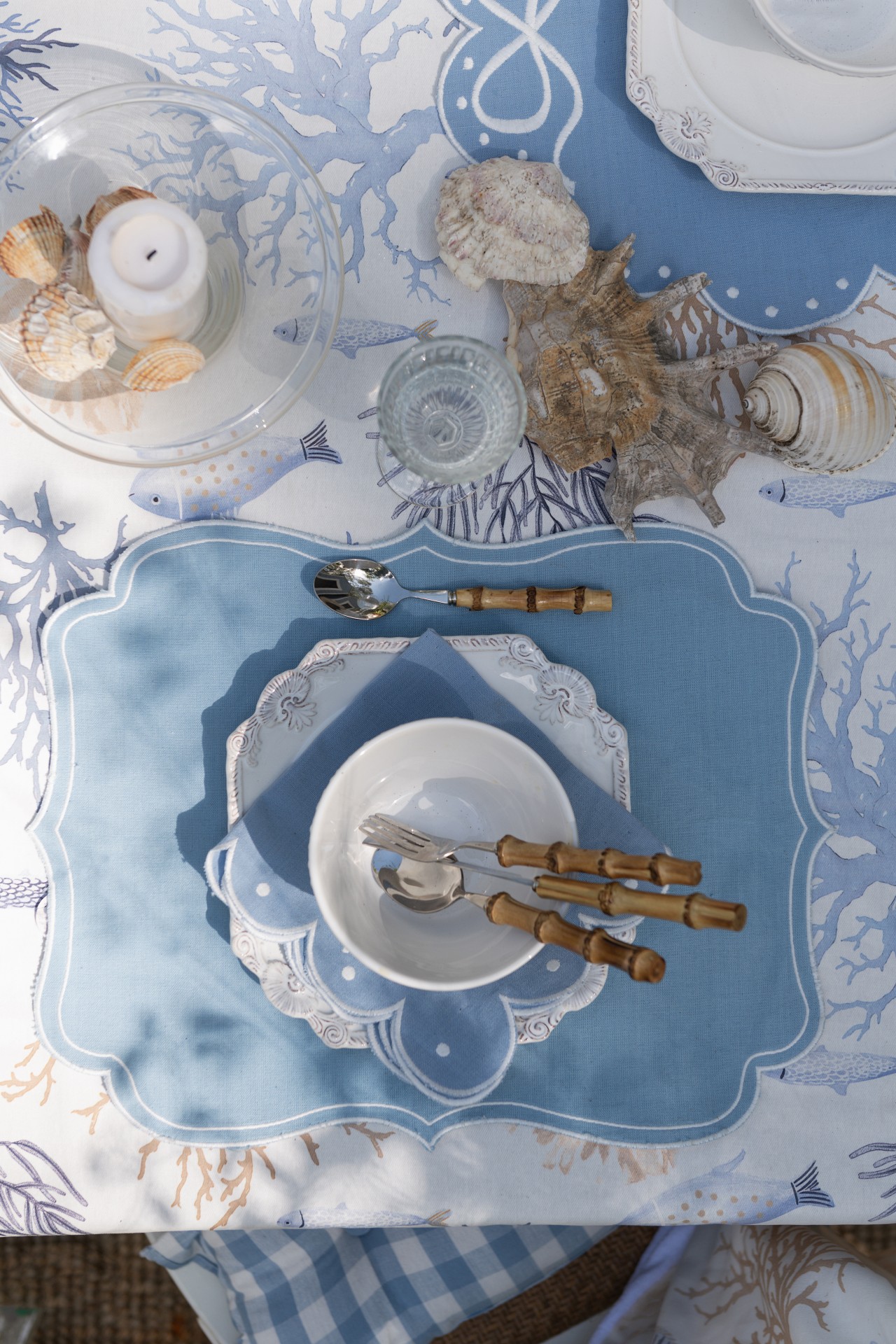 QUALCOSA DI AZZURRO